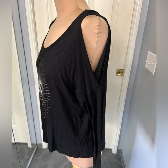 Project Social T Golden Sun Graphic Cold Shoulder T Shirt - Picture 3 of 7